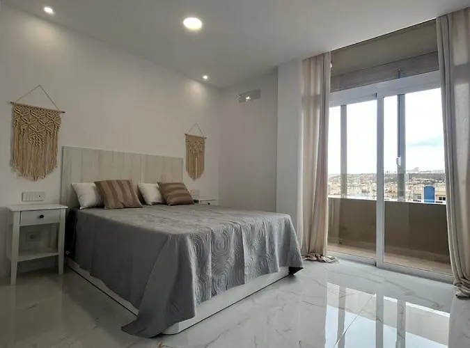 Casa Blanca 아파트